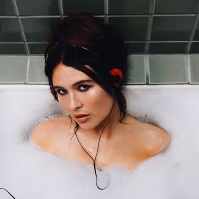 Ends In Y - Mimi Webb