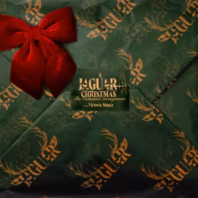 Victoria Monét - On My Mama (Christmas Medley)