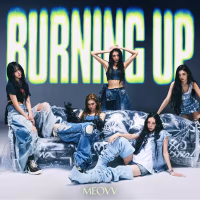 BURNING UP - MEOVV