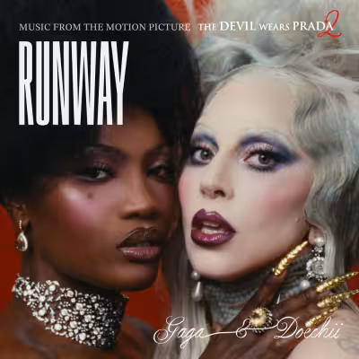 RUNWAY - Lady Gaga